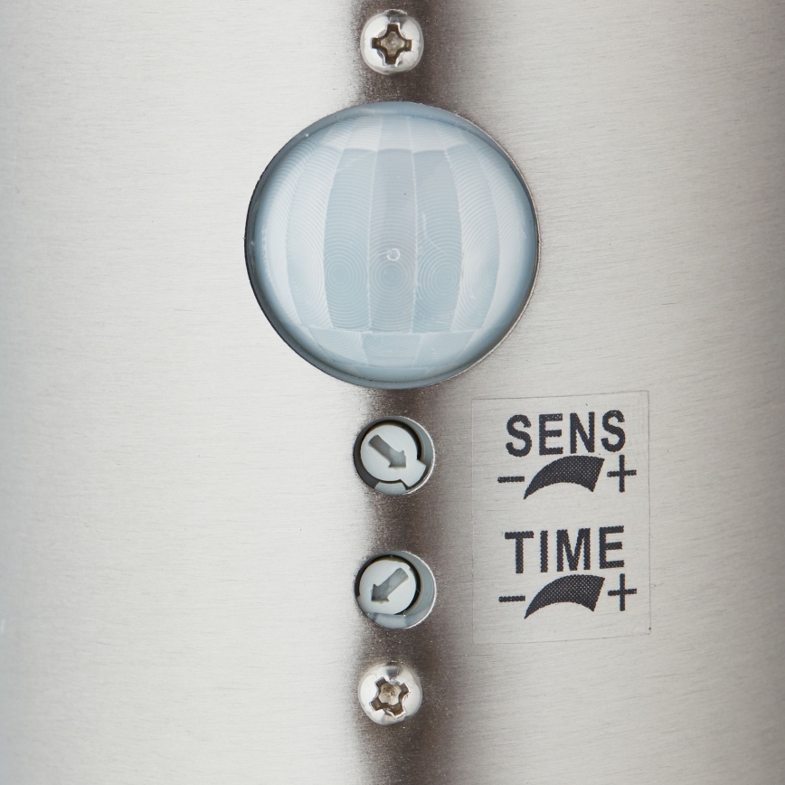 Brilliant - Lámpara LED de exterior con sensor LEIGH LED/0,9W/230V + 1xE27/11W 80 cm IP44 cromo brillante
