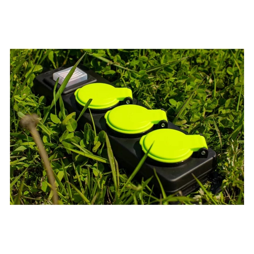 Cable de extensión con interruptor, 3 tomas, 20 m, IP44