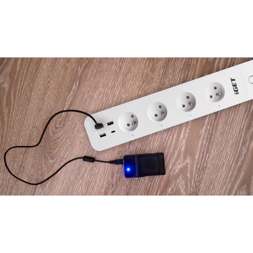 Cable de extensión inteligente con interruptor 1,5 m 4Z + 4xUSB Wi-Fi