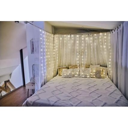 Cadena de luces navideña LED para exterior 300 LEDs/8 funciones 5,9 m IP44 blanco cálido