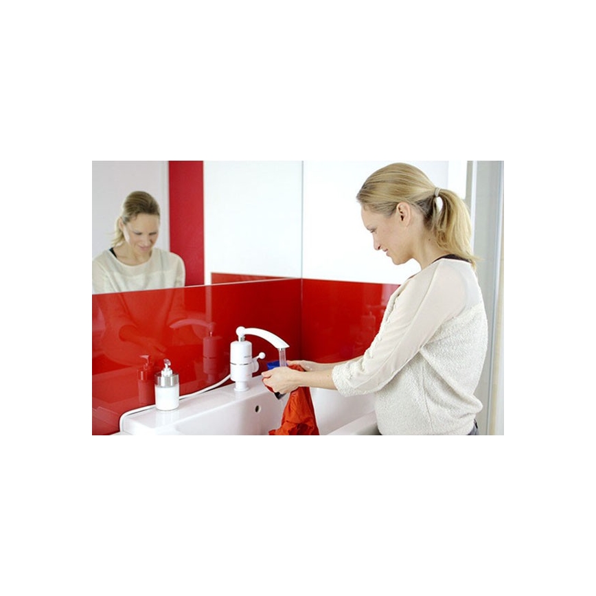 Calentador de agua instantáneo 3000W/230V blanco