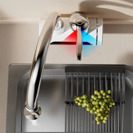 Calentador de agua instantáneo con pantalla LED 3000W/230V IPX4 blanco