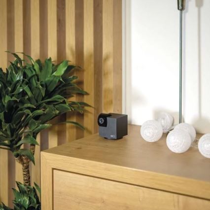 Cámara interior inteligente giratoria con sensor de movimiento GoSmart 5V Wi-Fi Tuya negra