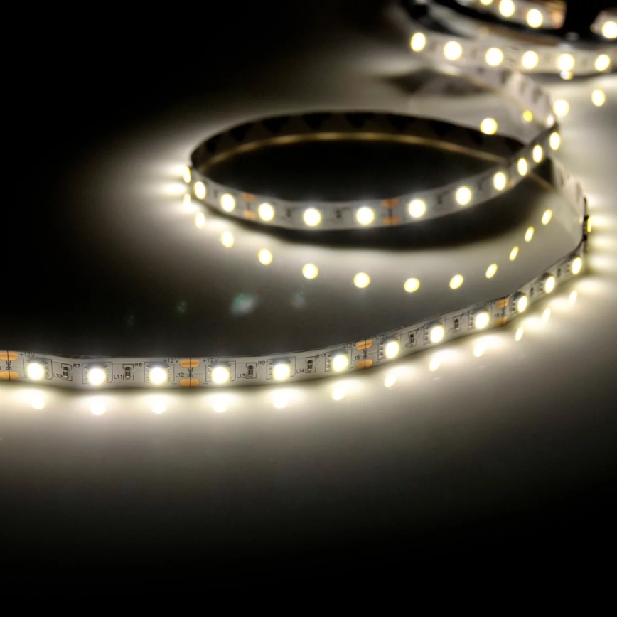 Cinta LED 5m LED/10W/12V IP20 blanco