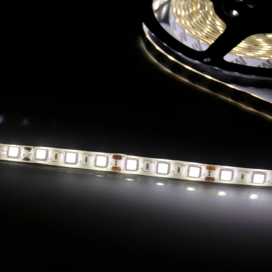 Cinta LED 5m LED/10W/12V IP20 blanco
