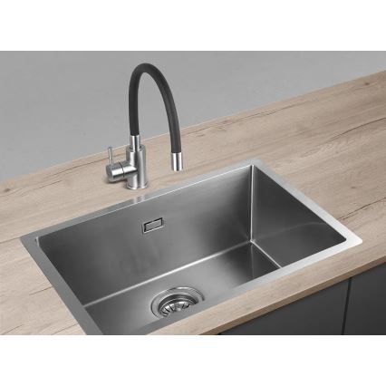 Concept BDC7138 - Grifo para fregadero con caño flexible cromo brillante/negro