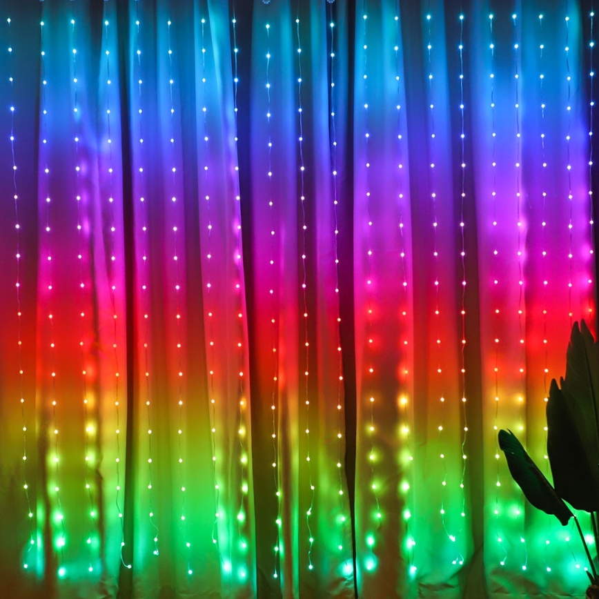 Cortina de Navidad LED RGB regulable WIZARD 400xLED/USB 2x2m + control remoto