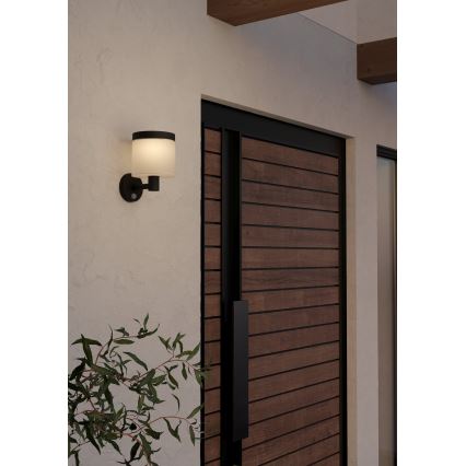 Eglo - Aplique solar LED de pared con sensor LED/7,5W/3,7V 2200 mAh IP44