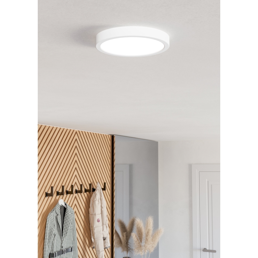 Eglo - Lámpara de techo LED RGBW regulable para baño, 11,2 W/230 V, 2700-6500K, diámetro 21,1 cm, IP44, blanco