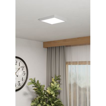 Eglo - Luminaria de techo para baño LED RGBW regulable LED/10,5W/230V 2700-6500K 22x22 cm IP44 blanca