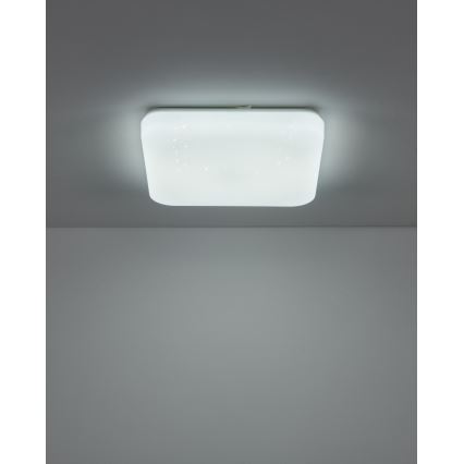 Eglo - Plafón LED para baño, 18W, 230V, 33x33 cm, IP44