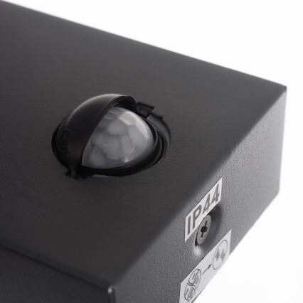 Eglo - Aplique exterior con sensor 1xE27/10W/230V IP44