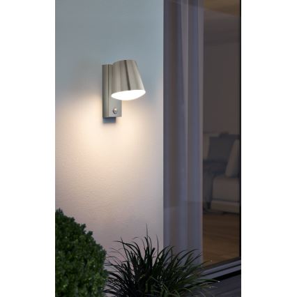 Eglo 97453 - Aplique de pared exterior con sensor CALDIERO, 1xE27/10W/230V, IP44