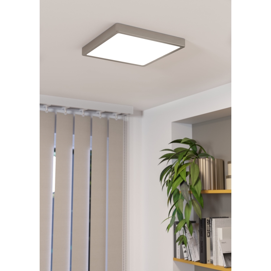 Eglo - Luminaria de techo LED/20W/230V 28,5x28,5 cm