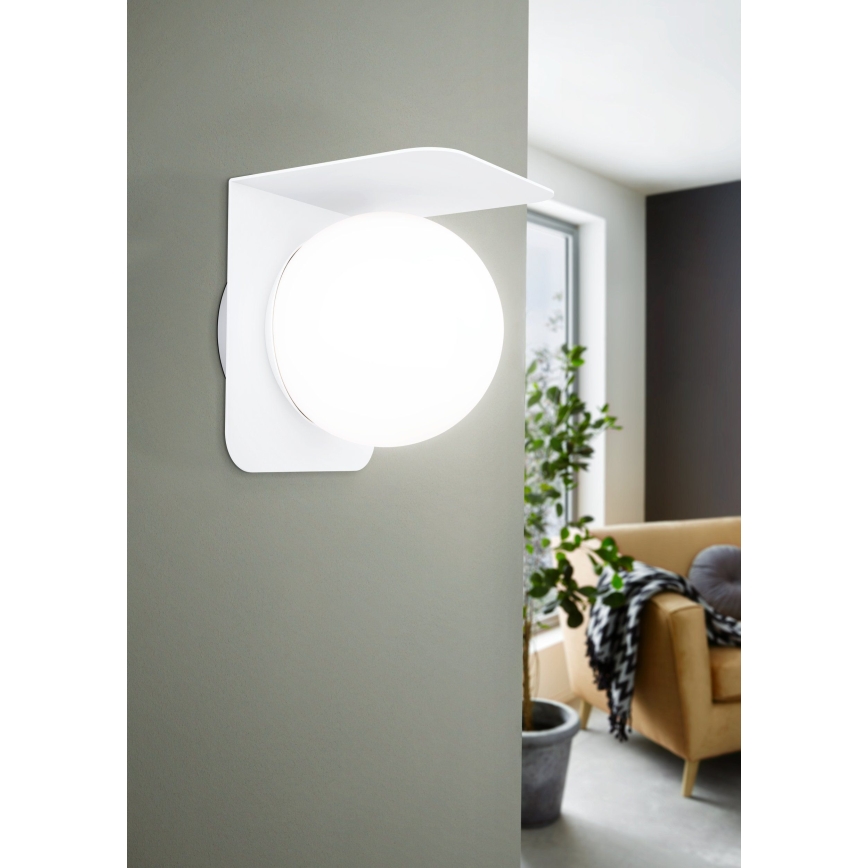 Eglo - Aplique de exterior 1xE27/15W/230V IP44 blanco