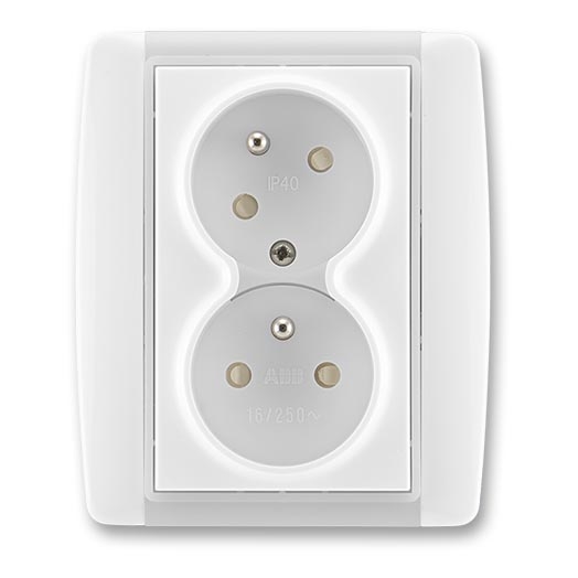 Enchufe doméstico ELEMENT Z 5513E-C02357 01