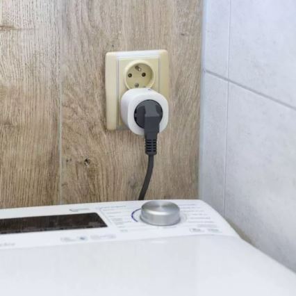 Enchufe inteligente GoSmart 3680W/230V/16A Wi-Fi Tuya