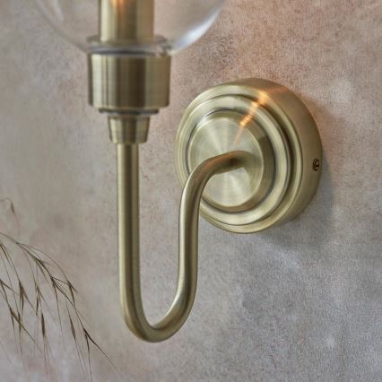 Endon 107792 - Aplique STOURTON 1xE14/6W/230V latón