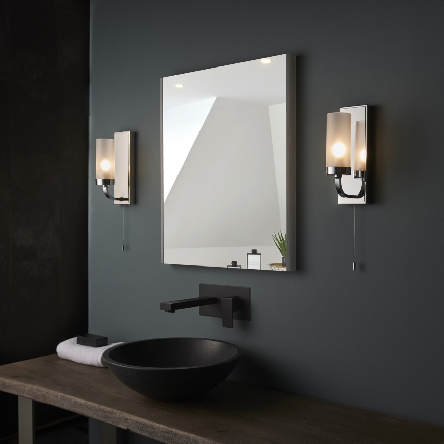 Endon 92960 - Aplique de pared para baño EDREA 1xG9/3W/230V IP44 cromo brillante