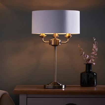 Endon 98932 - Lámpara de mesa HIGHCLERE, 3x E14 (máx. 18 W) / 230 V, blanco/latón, diámetro 32 cm
