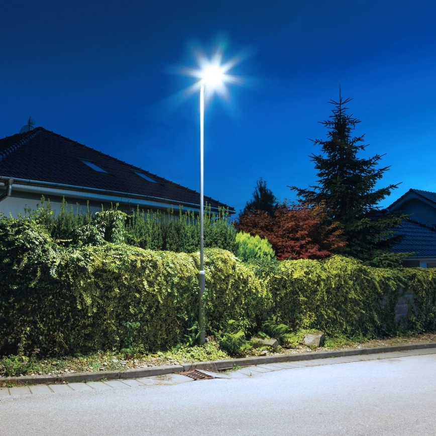 Farola solar LED regulable con sensor de movimiento y crepúsculo KERS LED/300W/3,2V 6500K 8000 mAh IP65 gris + control remoto