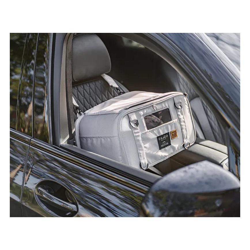 Fikago - Bolsa de transporte para perros y gatos TRUFFLE Creamy Cloud