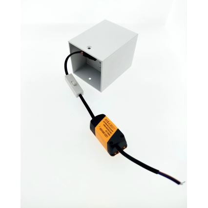 Foco empotrable LED/5W/230V 3000/4000/6400K 7,5x7,5 cm blanco