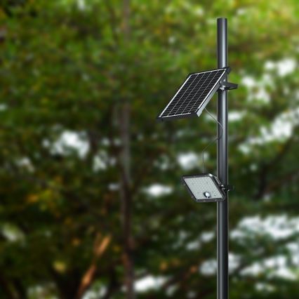 Foco solar LED regulable con sensor LED/10W/3,7V 4000/6000K IP65 3600 mAh + mando a distancia
