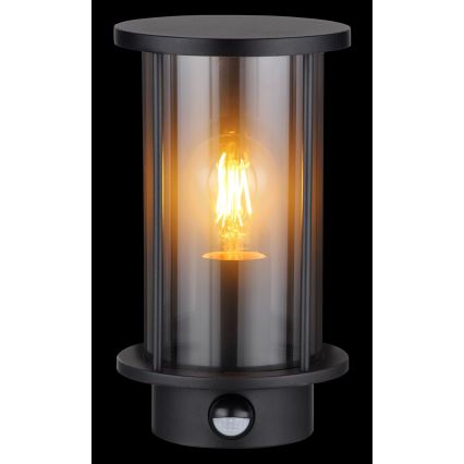 Globo - Aplique para exterior con sensor 1xE27/60W/230V IP54