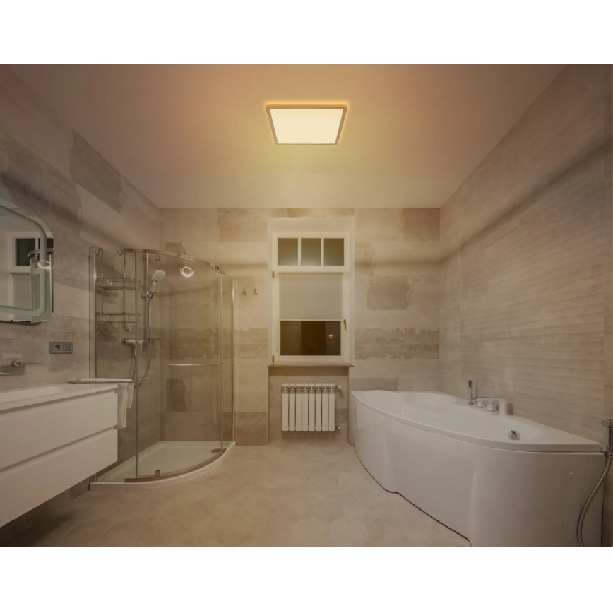 Globo - Luz de techo LED regulable para baño LED/18W/230V 3000K IP44 29,4x29,4 cm latón
