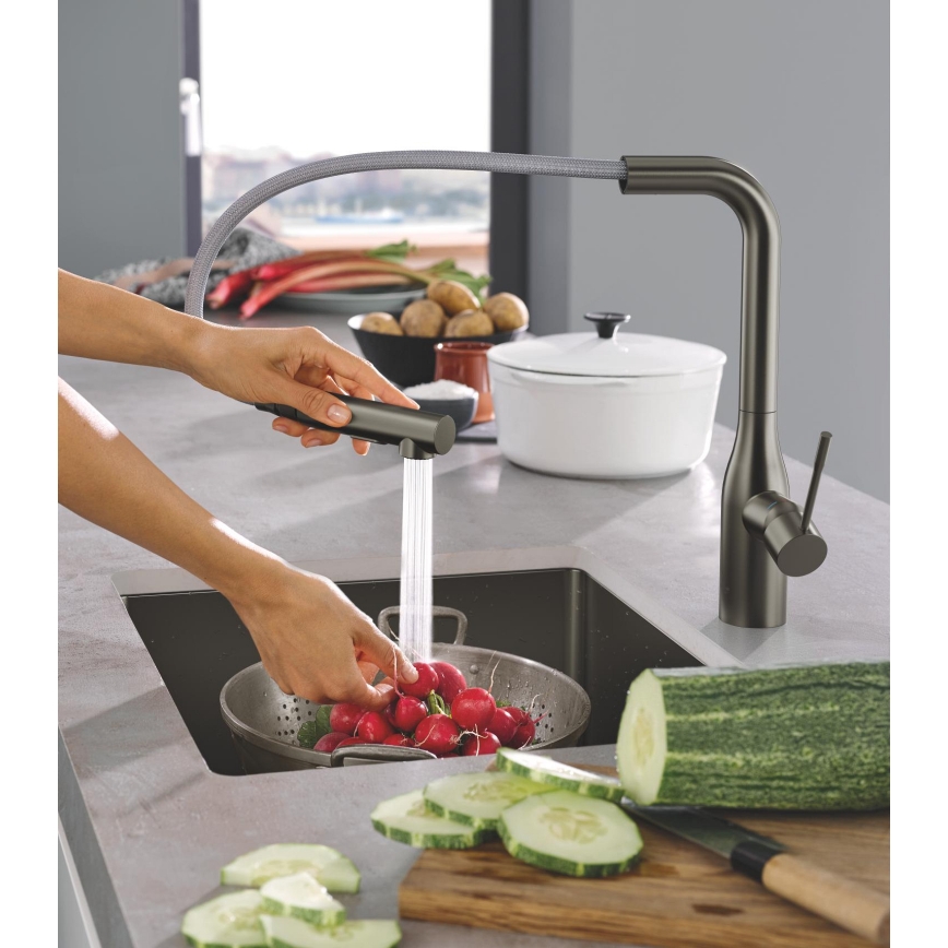 GROHE 30270AL0 - Grifo para fregadero ESSENCE en grafito