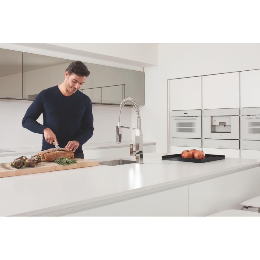 GROHE 31395000 - Grifo para fregadero EUROCUBE 547 mm, acabado en cromo brillante