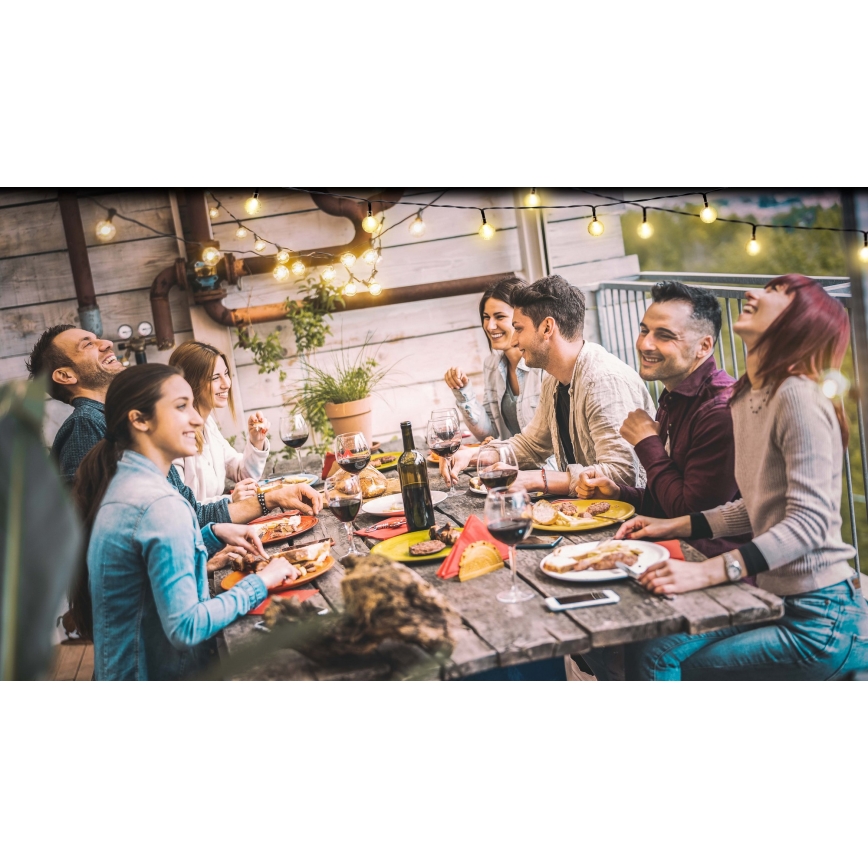 Grundig - Guirnalda solar LED regulable 50xLED/8 funciones 9,35 m blanco cálido 1200 mAh + mando a distancia
