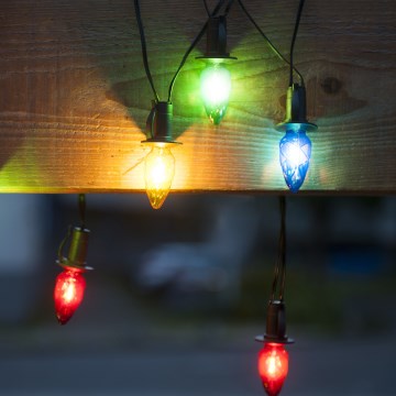 Guirnalda LED exterior ampliable CONE FILAMENT 20xE10 14m multicolor/blanco cálido IP44, Fabricado en la UE