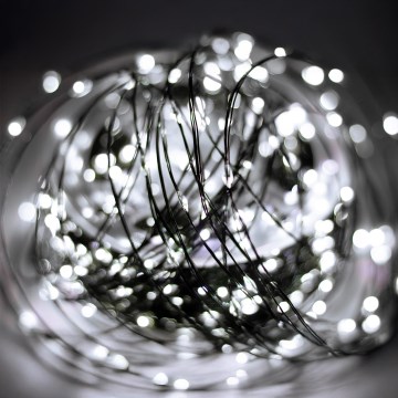 Guirnalda navideña LED para exterior 1500 LEDs/230 V 8 funciones 153 m IP44 blanco frío + mando a distancia