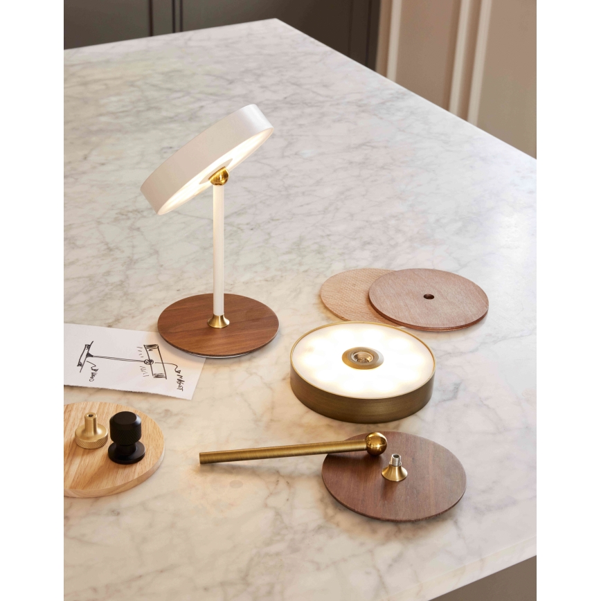 Halo Design 745784 - Lámpara de mesa recargable y regulable LED ON THE MOVE LED/2,5W/4000 mAh latón/madera