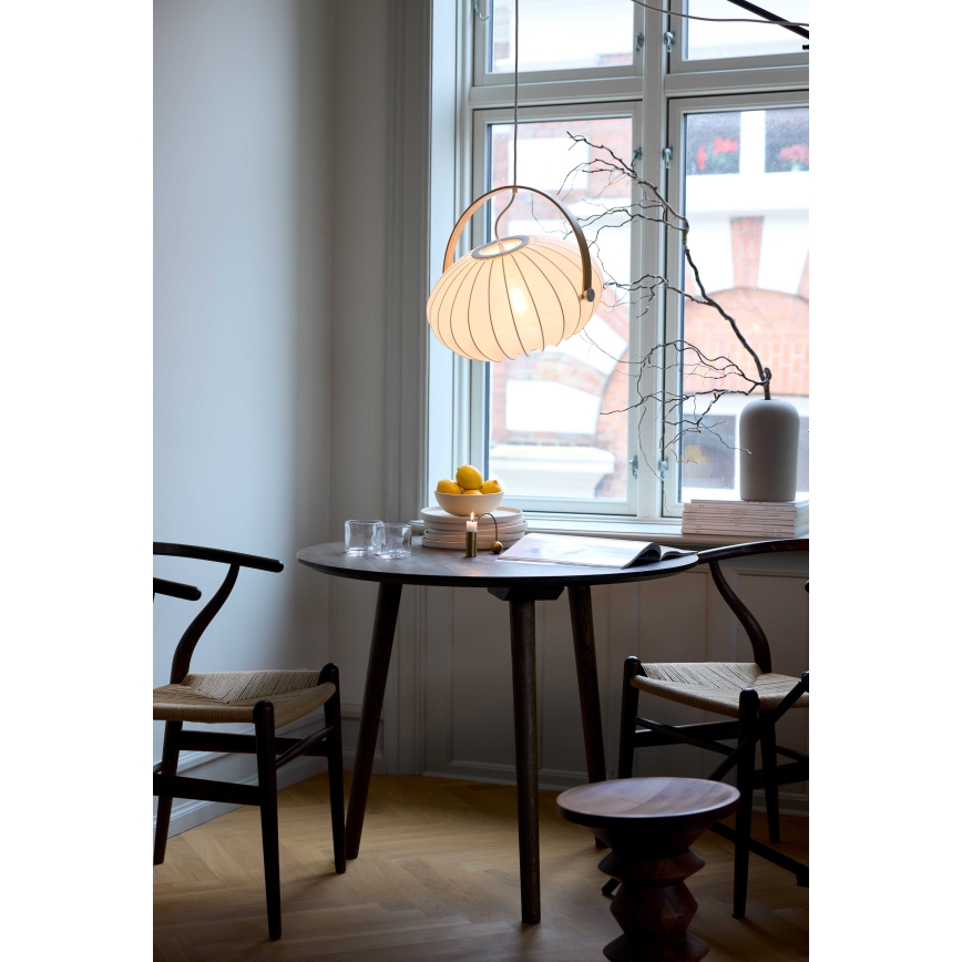 Halo Design 746347 - Lámpara colgante suspendida por cable DC 1xE27/40W/230V, diámetro 40 cm, blanco/roble