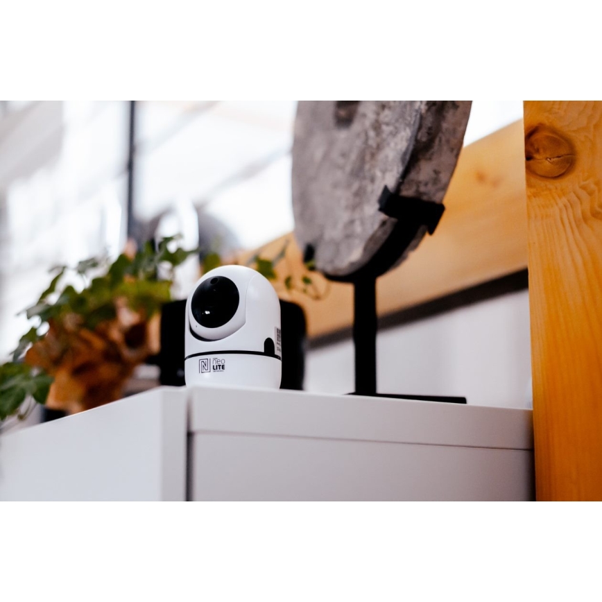 Immax 07701L - Cámara de interior VALL-I NEO LITE Smart P/T HD 2MP 1080p, Wi-Fi Tuya