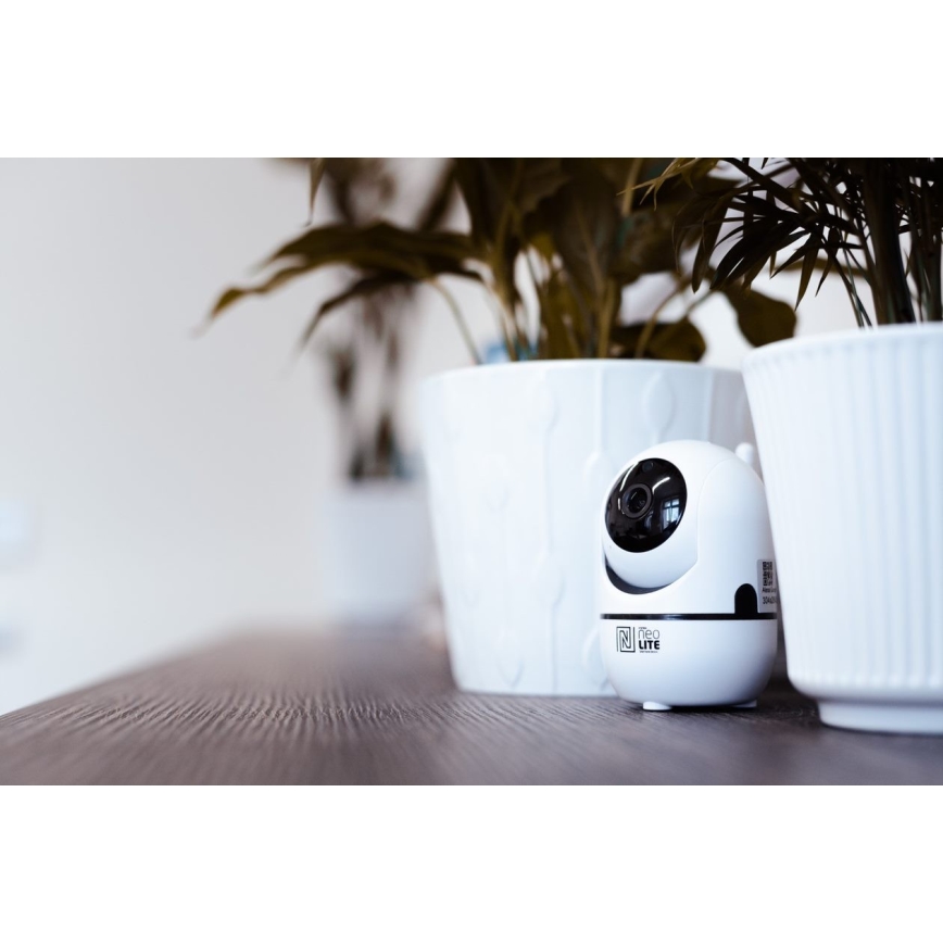 Immax 07701L - Cámara de interior VALL-I NEO LITE Smart P/T HD 2MP 1080p, Wi-Fi Tuya