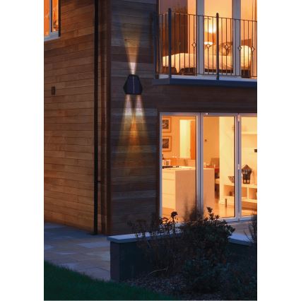 Lámpara de pared solar LED con sensor LED/2W/5V IP54 1300 mAh