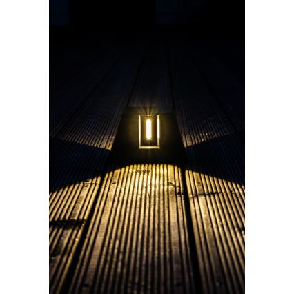 Lámpara de pared solar LED con sensor LED/2W/5V IP54 1300 mAh