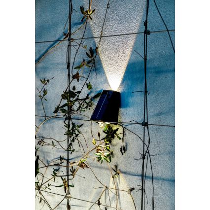 Aplique LED solar con sensor LED/2W/5V IP54 1300 mAh