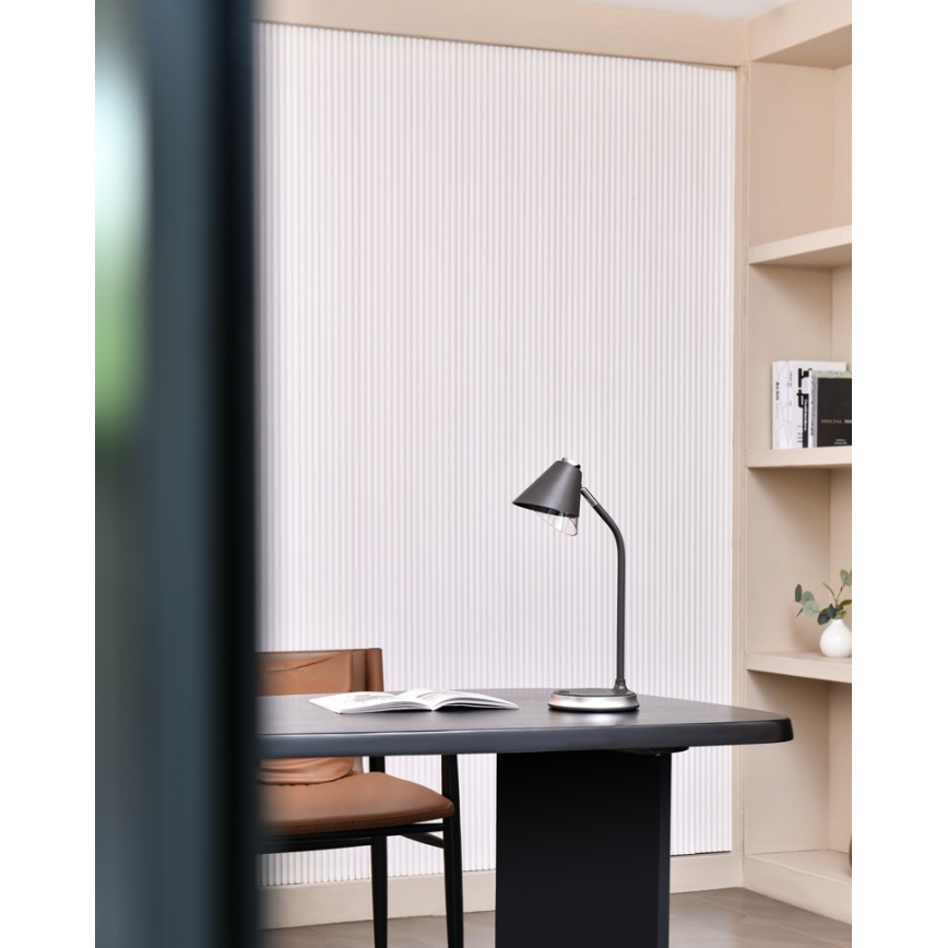 Lámpara de mesa LED regulable con cargador inalámbrico FINCH LED/9W/12/230V gris/cromo brillante