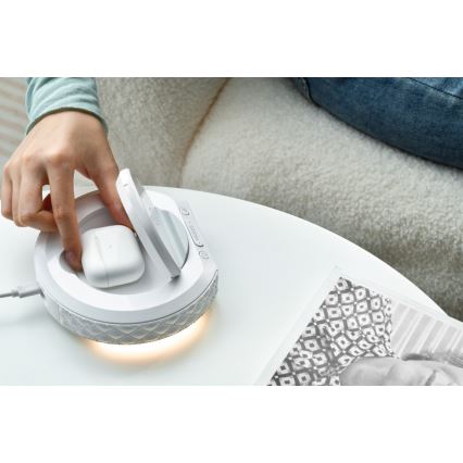Despertador con pantalla LCD y cargador inalámbrico Qi 27W/9V 220 mAh blanco