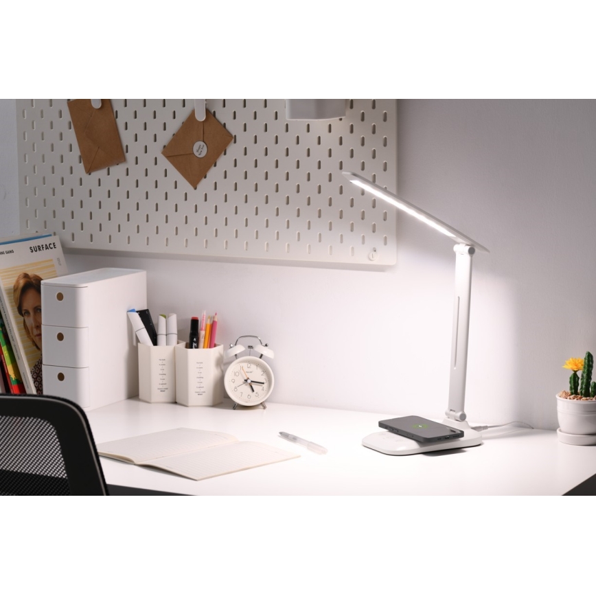 Lámpara de mesa LED regulable con carga inalámbrica QI y USB LUMI LED/7W/230V blanca