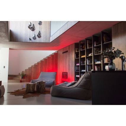 Immax NEO 07745L - Bombilla LED RGB+CCT regulable E14/6W/230V 2700-6500K Wi-Fi Tuya