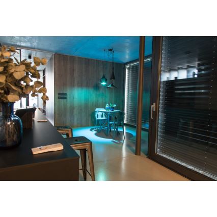 Immax NEO 07745L - LED RGB+CCT Bombilla regulable E14/6W/230V 2700-6500K Wi-Fi Tuya