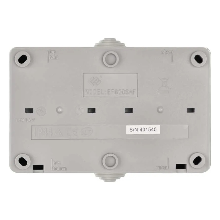 Interruptor doméstico alterno n.º 6 con enchufe 250V/16A IP44 gris