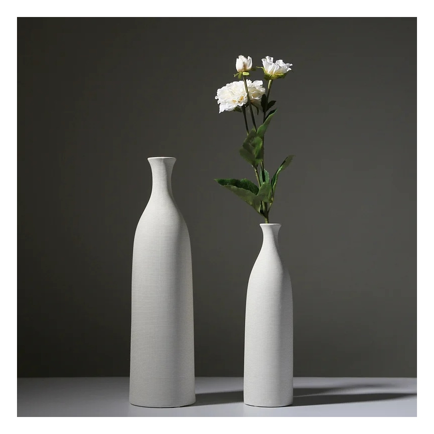 Jarrón cerámico blanco de 25 cm