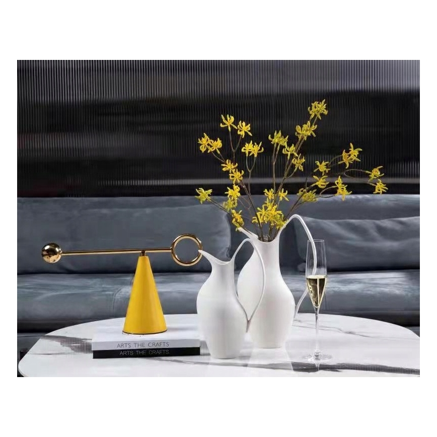 Jarrón de cerámica blanco 33x17x19 cm